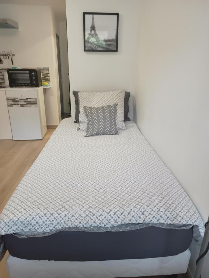 Studio Meuble A Bougival Екстериор снимка