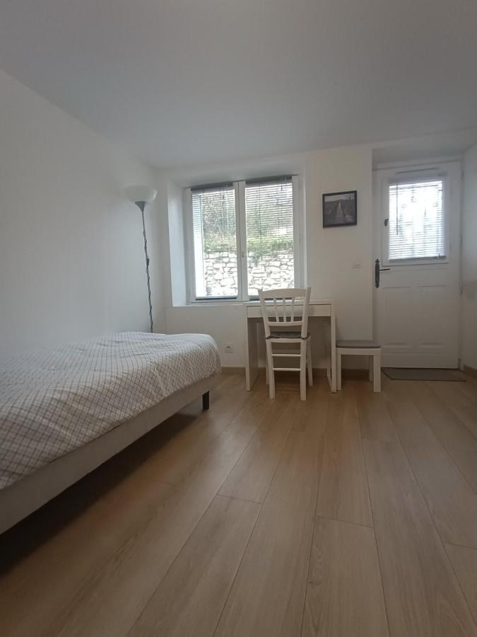 Studio Meuble A Bougival Екстериор снимка